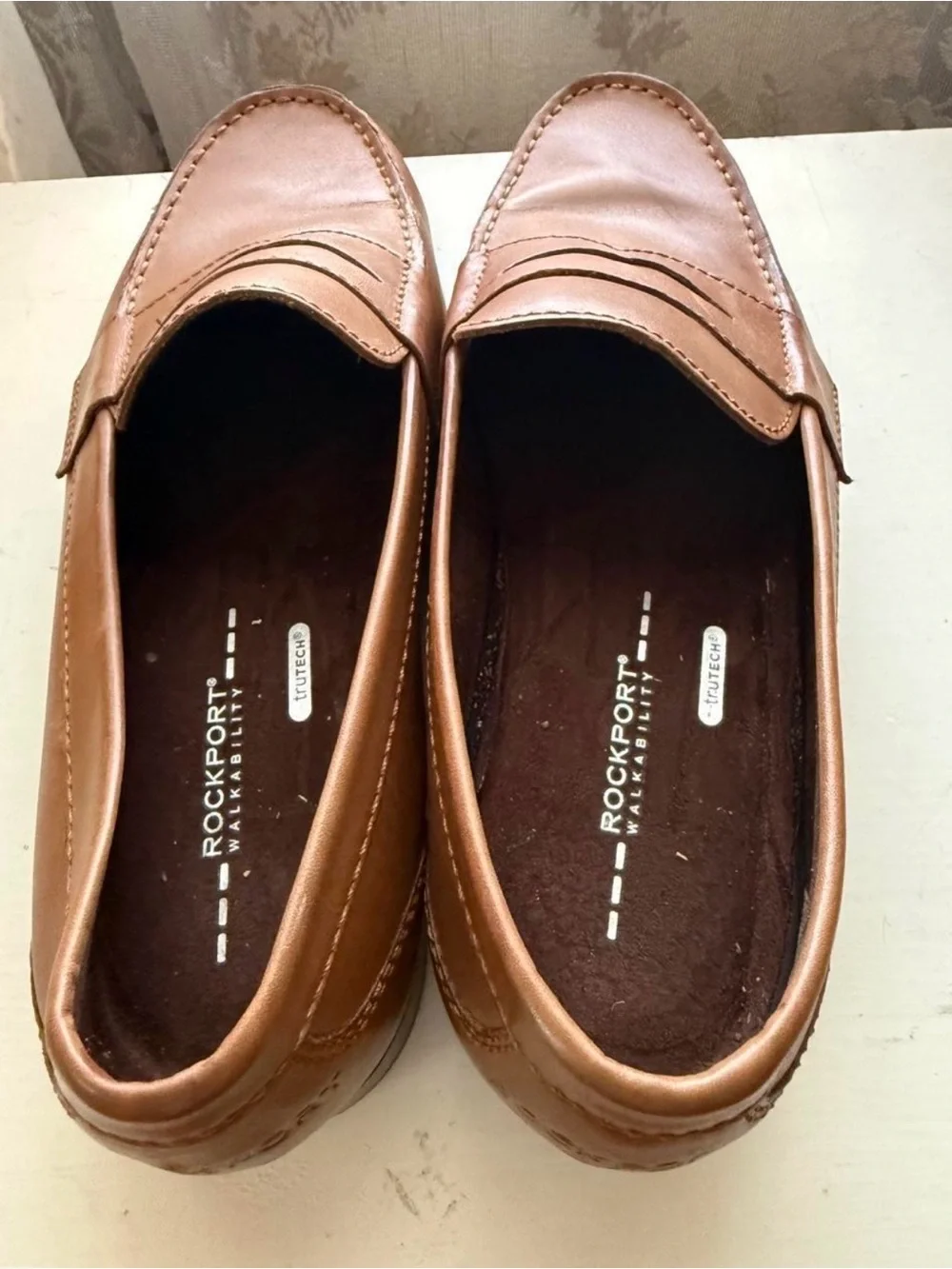 Rockport classic slip